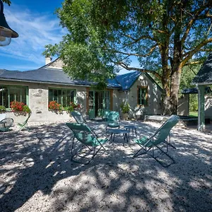 Grange Rénovée En Gîte/maison/chalet , Arreau Francia